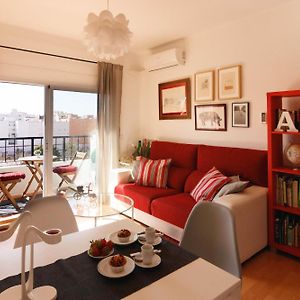 LUMINOSO. COMODO. ACOGEDOR. WIFI. Junto a AVE